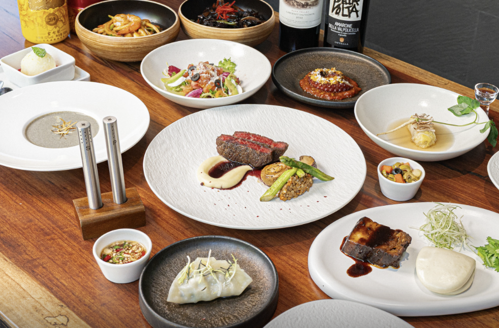 서래마을 맛집 비스트로차이플러스 코스요리 세팅